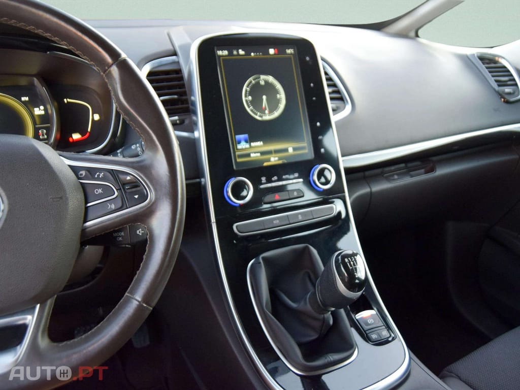 Renault Espace 1.6 dCi Zen