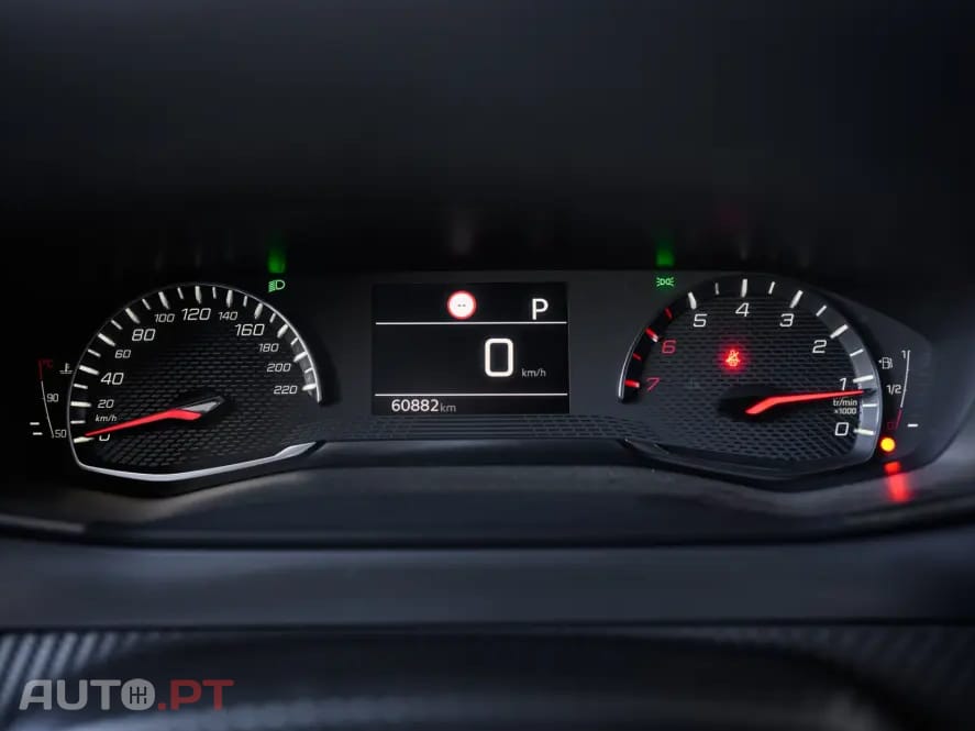 Peugeot 2008 1.2 PureTech Allure EAT8