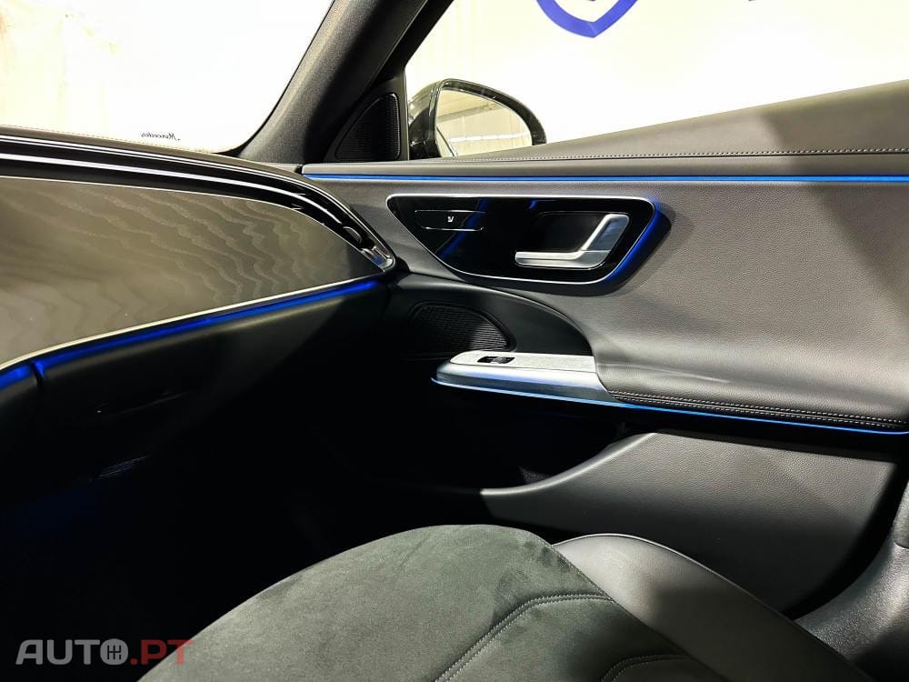 Mercedes-Benz E 300 e 9G-TRONIC AMG Line