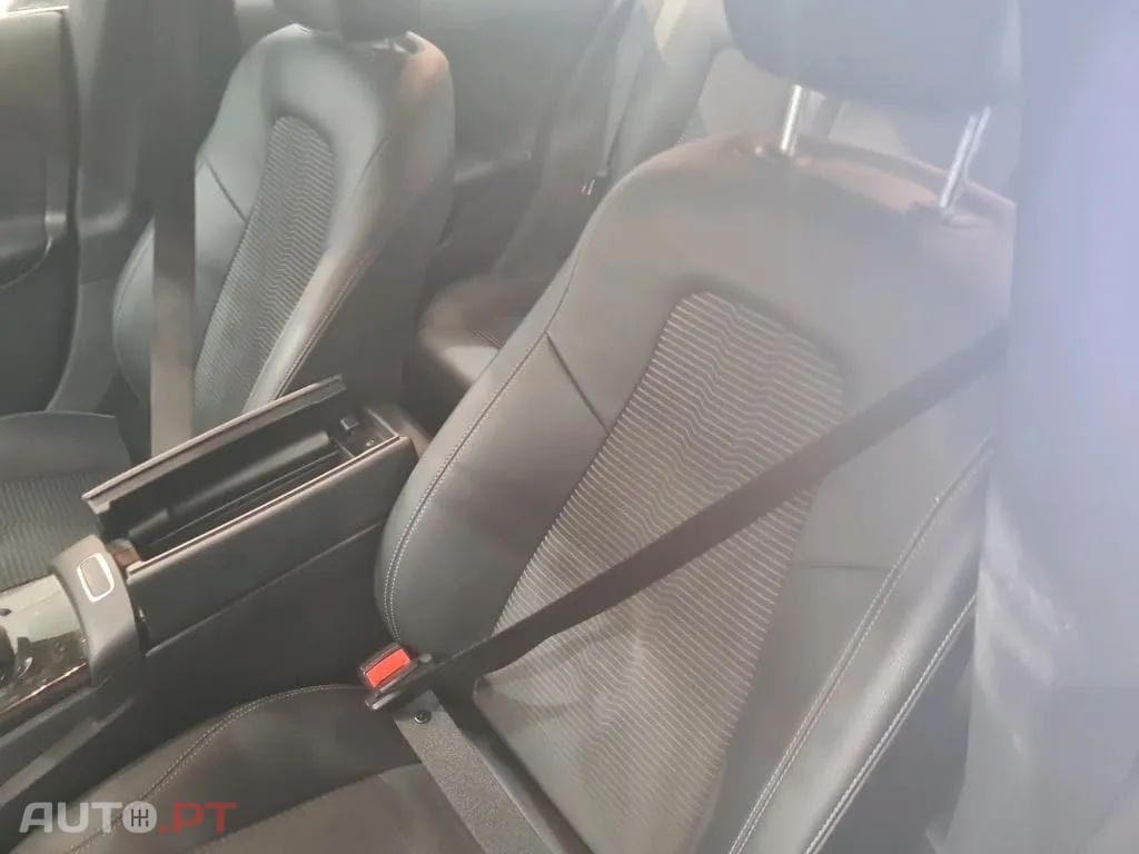 Mercedes-Benz CLA 250 e Shooting Brake Style Plus