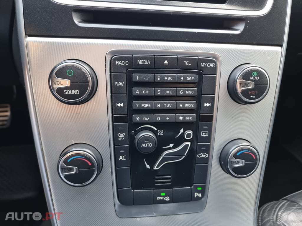 Volvo V60 1.6 D2 R-Design