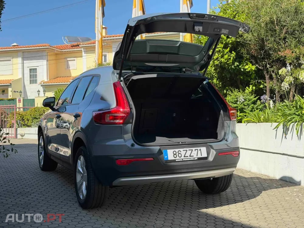 Volvo XC40 1.5 T3 Momentum Plus Geartronic