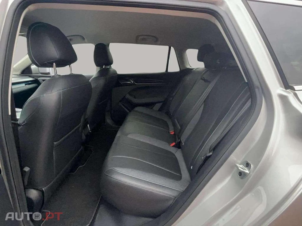 MG MG5 Luxury I.V.A DEDUTÍVEL 