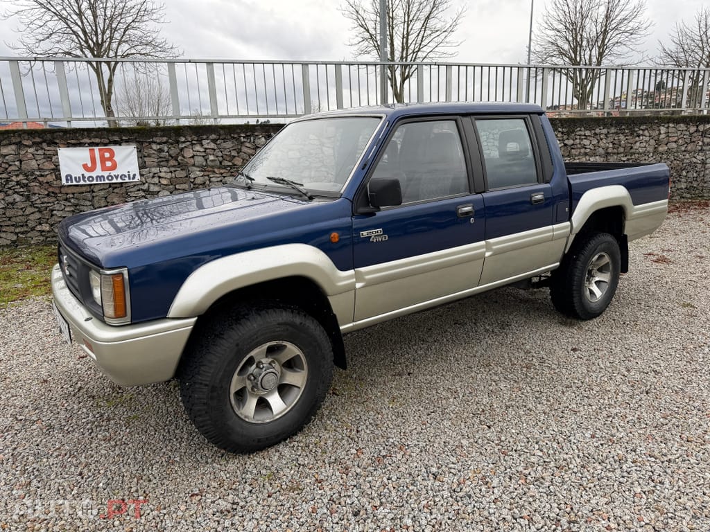 Mitsubishi L200 2.5 TD Strada