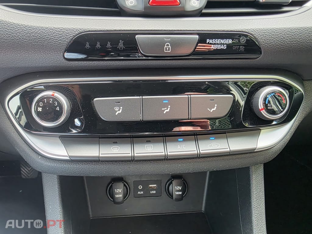 Hyundai i30 1.6 CRDi Style+Navi