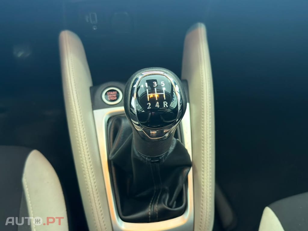 Nissan Micra 1.0 IG-T N-Connecta