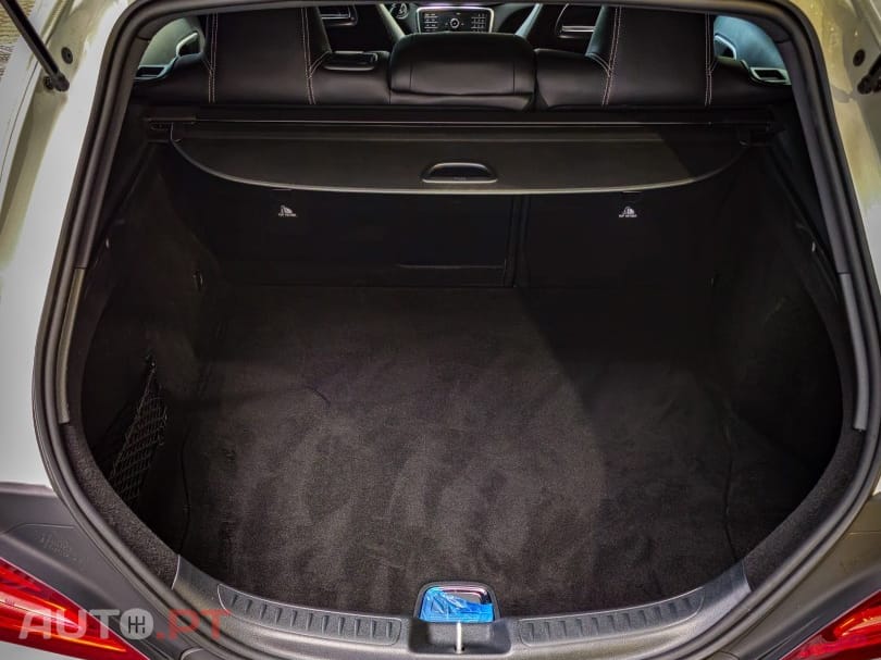 Mercedes-Benz CLA 200 d Shooting Brake Urban Aut.