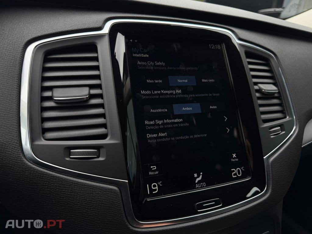 Volvo XC90 2.0 T8 PHEV Inscription Expression AWD