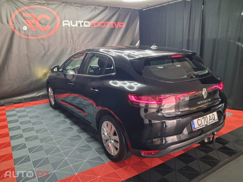 Renault Mégane 1.3 TCe Intens EDC
