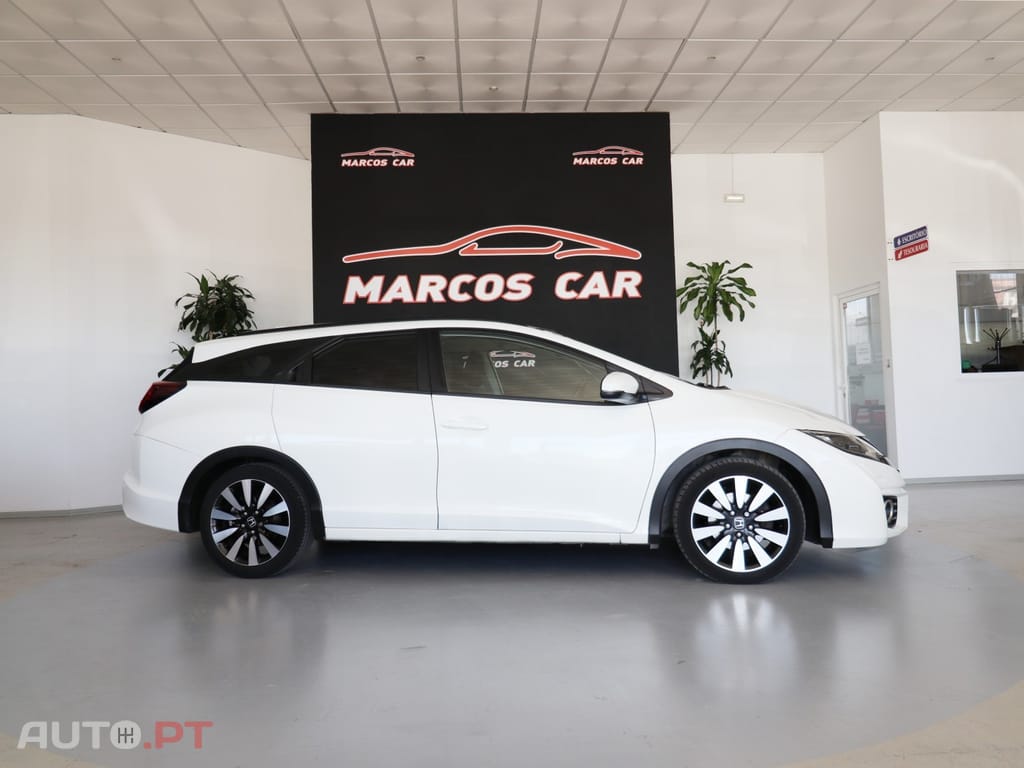 Honda Civic 1.6 i-DTEC Elegance Connect Navi