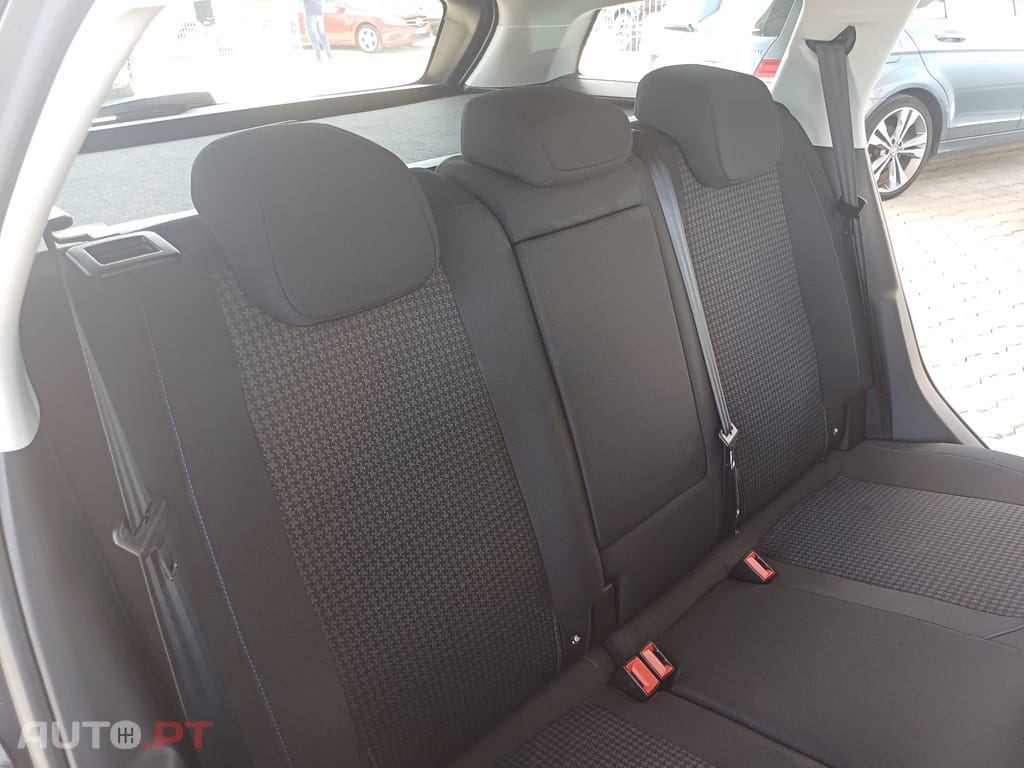 Peugeot 308 SW 1.5 BlueHDi Style J17