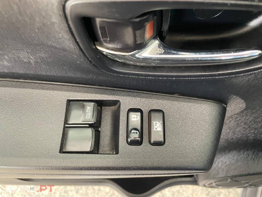 Toyota Yaris 1.0 VVT-i ACtive+AC