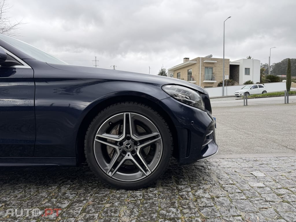 Mercedes-Benz C 200 Station 9G-TRONIC AMG Line