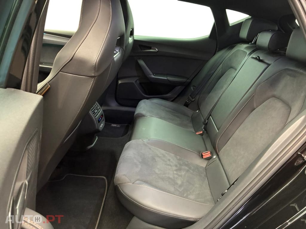 Cupra Leon 1.5 e-Hybrid VZ DSG