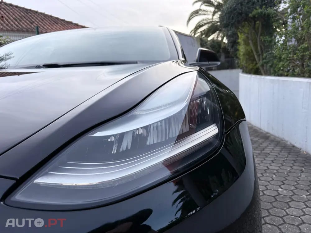 Tesla Model 3 Long Range Tração Integral Premium