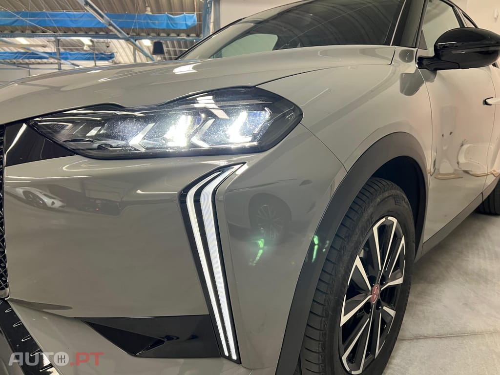 DS DS3 E-Tense Performance Line