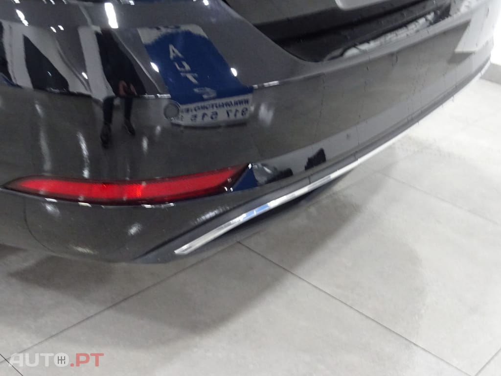 Volkswagen Golf Variant 1.6 TDI Confortline
