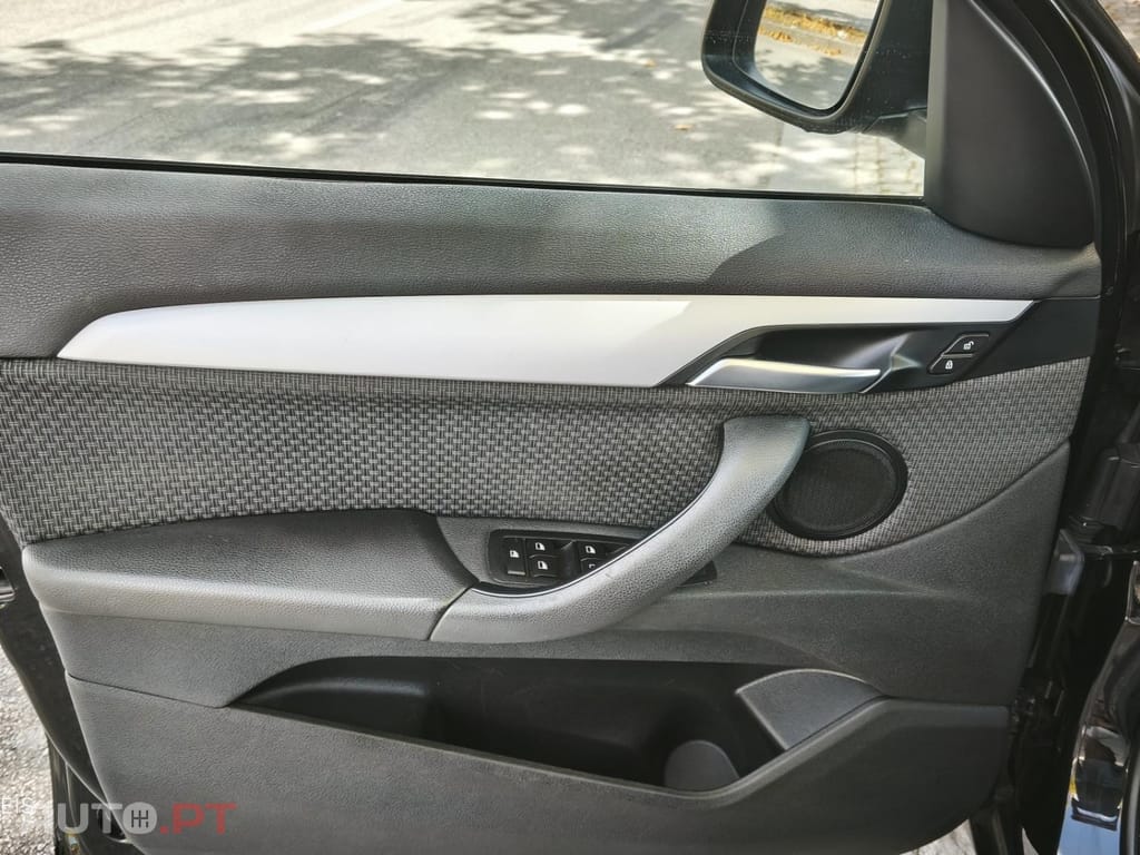BMW X1 16 d sDrive Advantage
