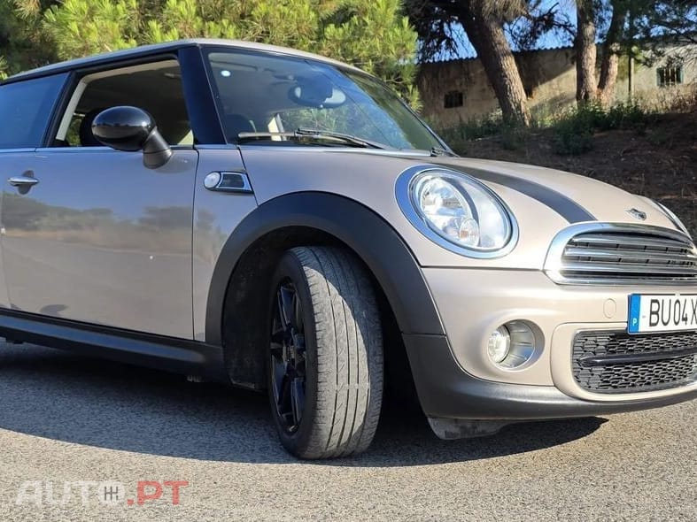 MINI Cooper Cooper D Baker Street