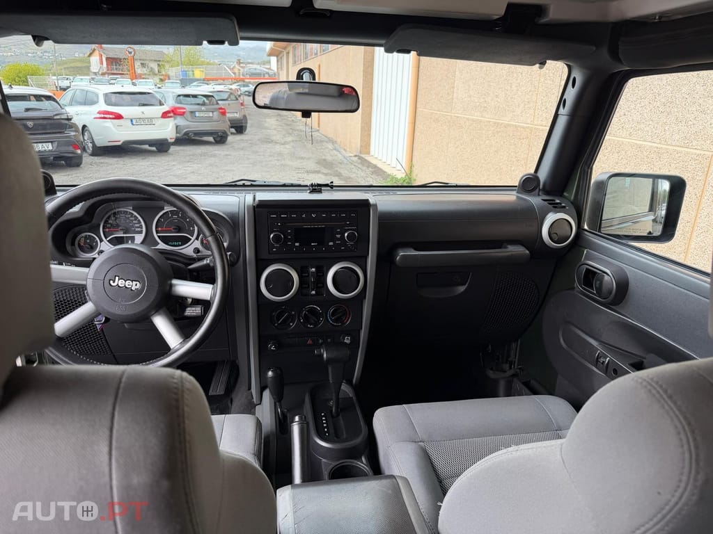 Jeep Wrangler 2.8 CRD ATX Sahara Limited