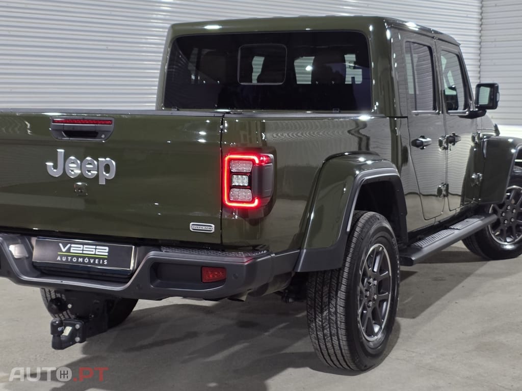 Jeep Gladiator 3.0 CRD Overland AT8