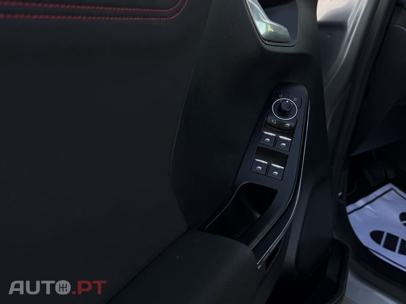 Ford Puma 1.0 EcoBoost Hybrid Aut. ST-LINE X