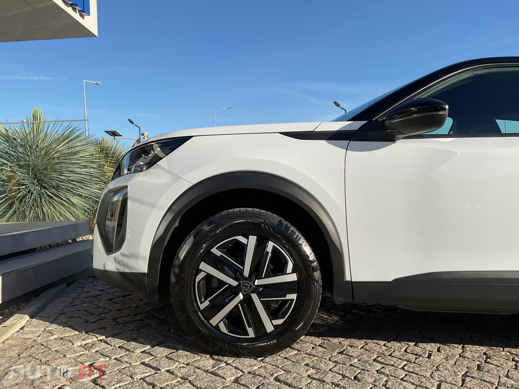 Peugeot 2008 1.2 PureTech Style