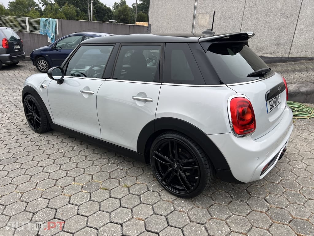 MINI Cooper Cooper SD