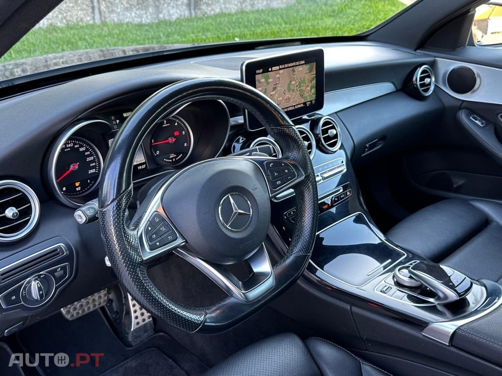 Mercedes-Benz C 300 h AMG Line