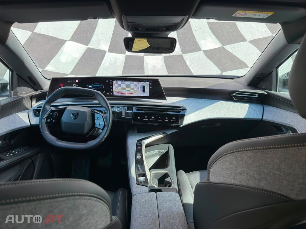 Peugeot 3008 1.2 Hybrid Allure e-DCS6