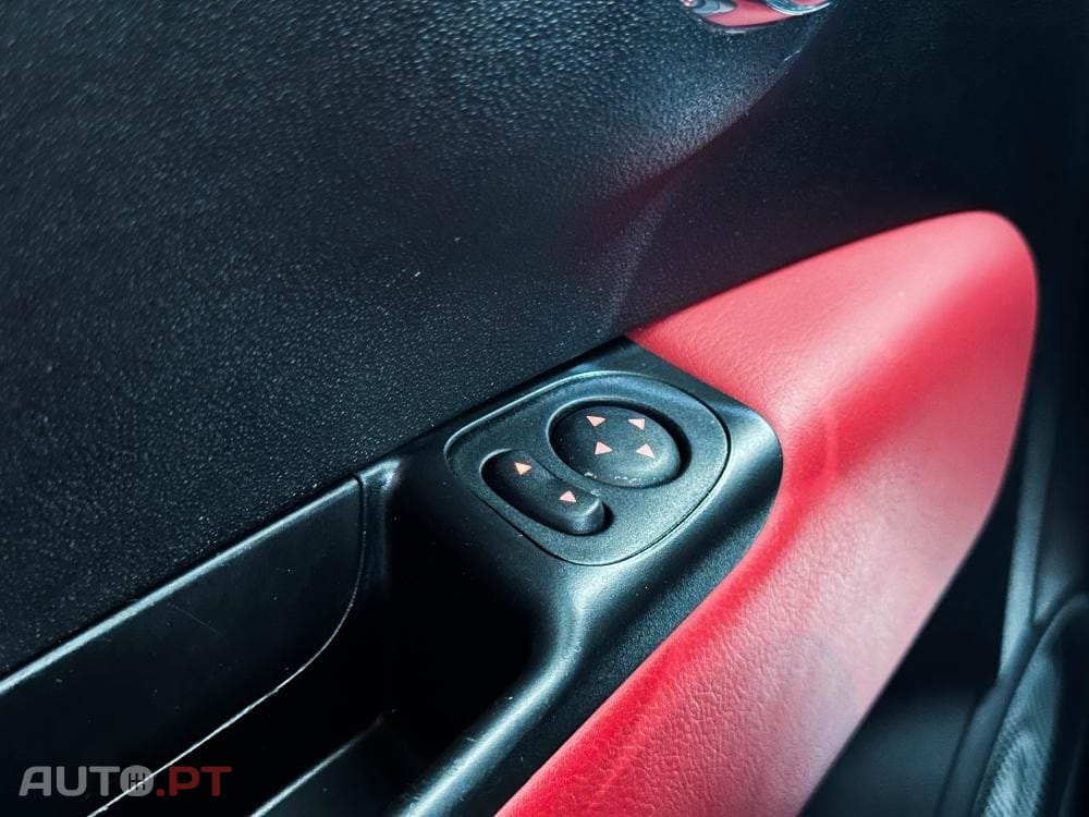 Abarth 595C 1.4 T-Jet Competizione MTA