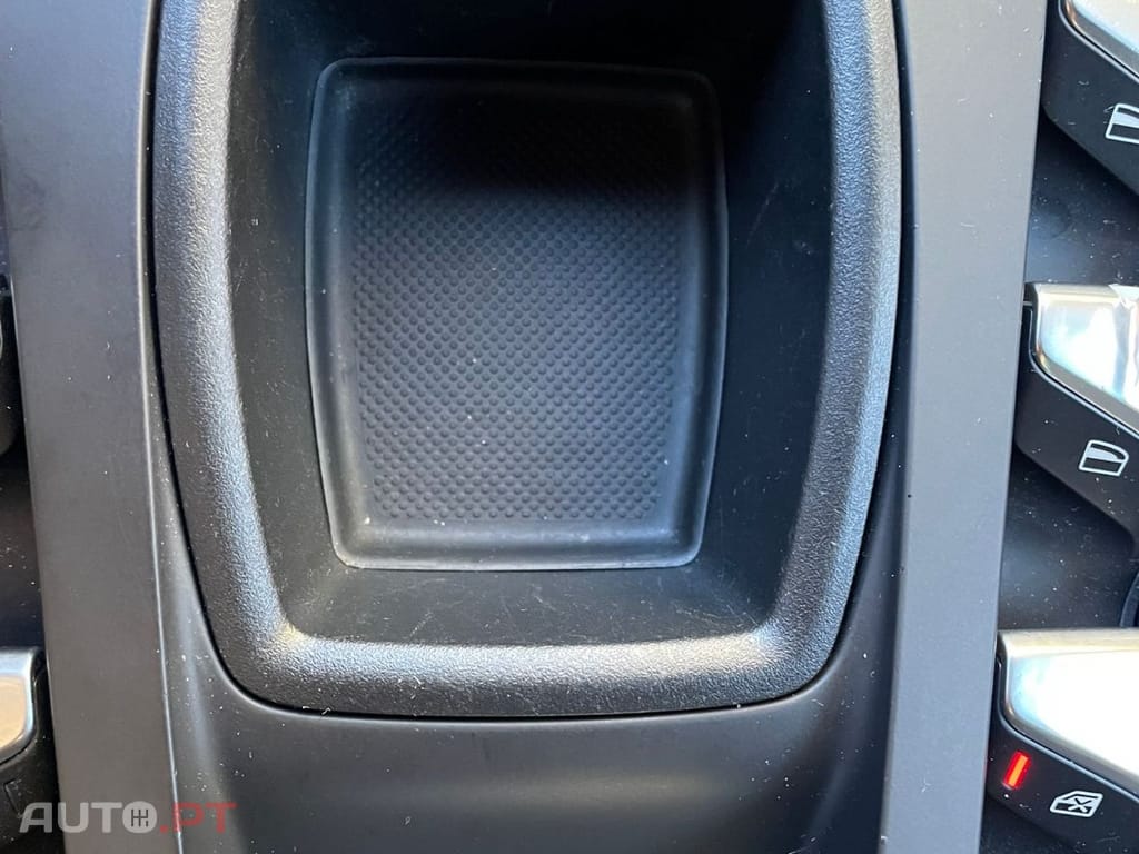 Citroen DS5 2.0 HDi Hybrid4 Business Class