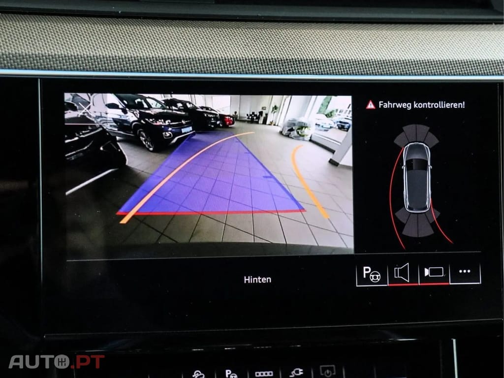 Audi Q8 e-tron LINE  I.V.A DEDUTÍVEL