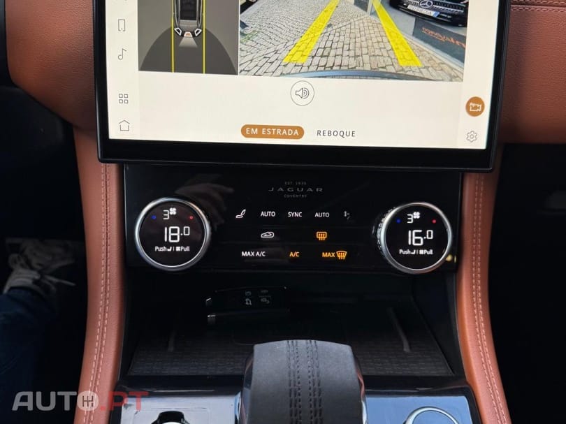 Jaguar F-Pace 3.0 P400 AWD R-DYnamic HSE