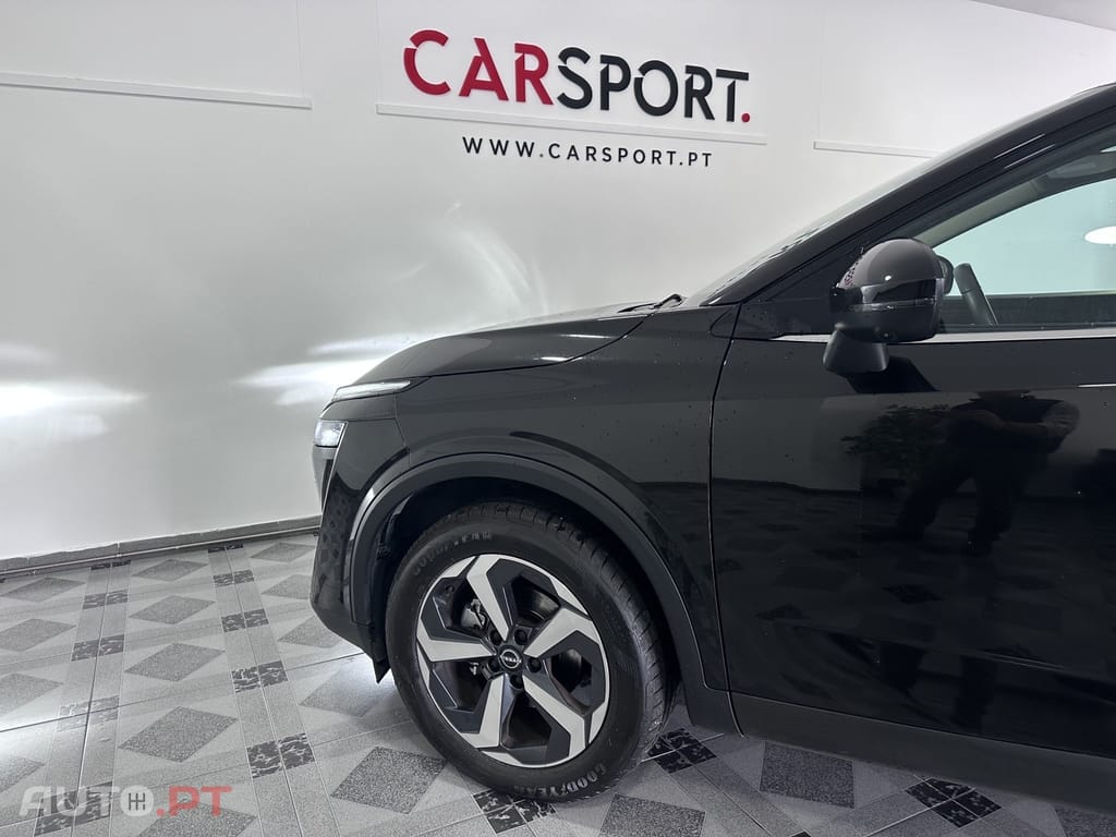 Nissan Qashqai 1.3 DIG-T N-Connecta LED Xtronic