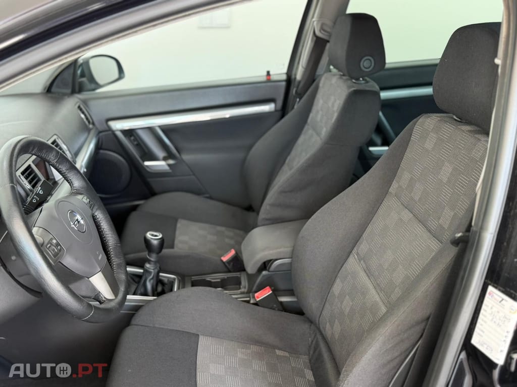 Opel Vectra Caravan 1.9 CDTi Elegance