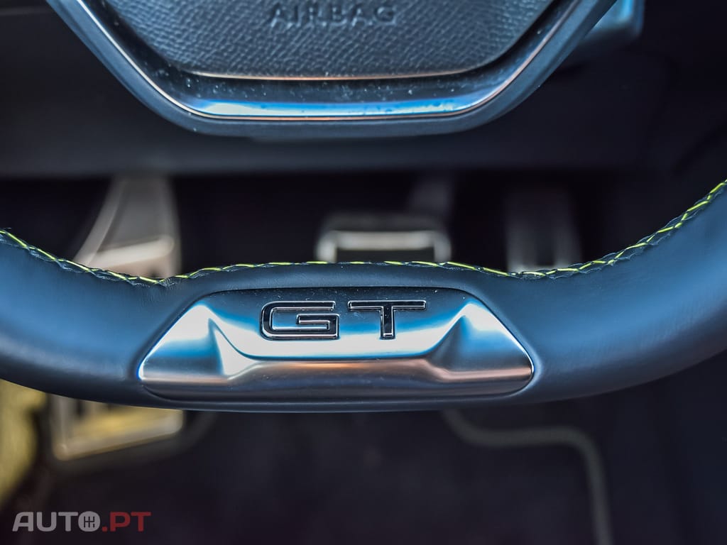Peugeot 408 1.6 Hybrid GT e-EAT8