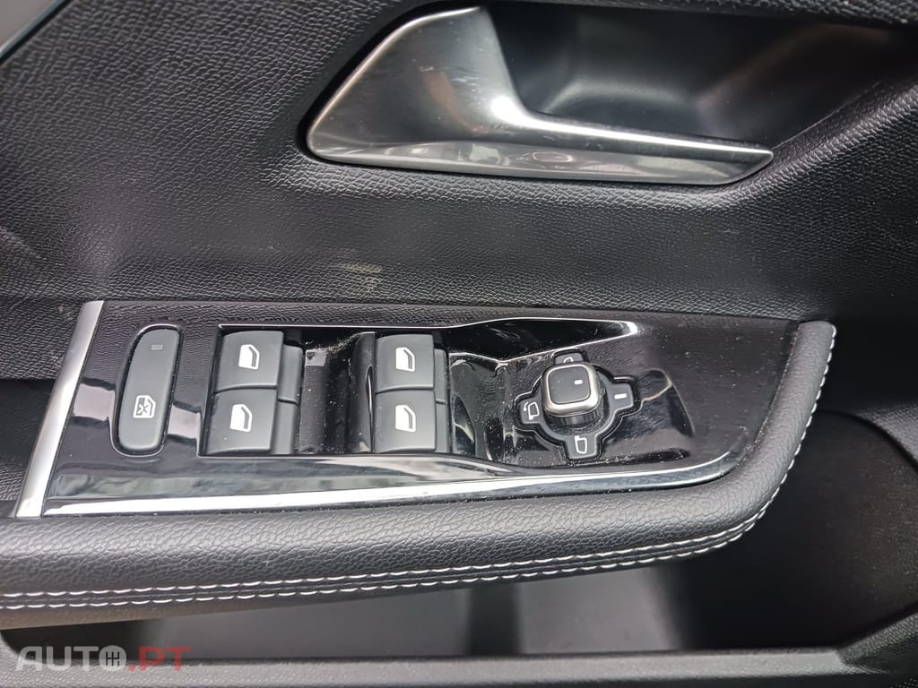 Opel Astra Sports Tourer 1.2 T Hybrid GS eDCT