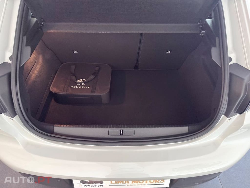 Peugeot E-208 50 kWh Allure Pack