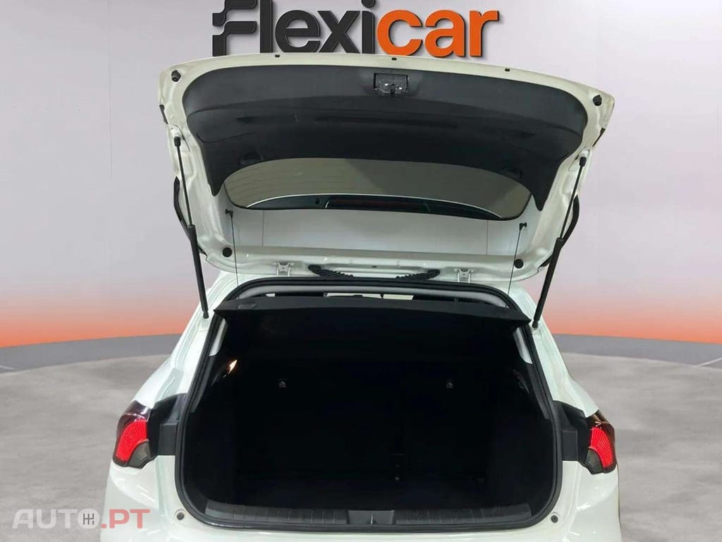 Fiat Tipo 1.3 M-Jet Lounge