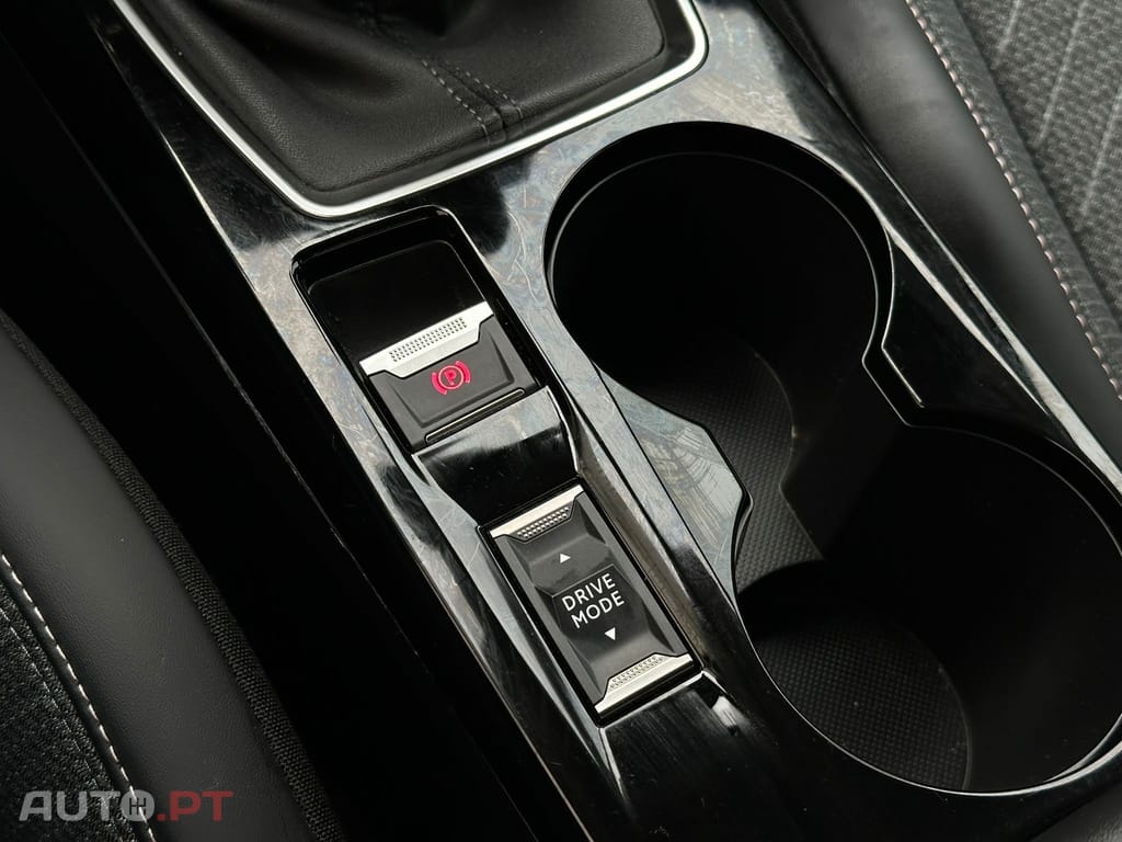 Peugeot 208 1.2 PureTech Allure Pack