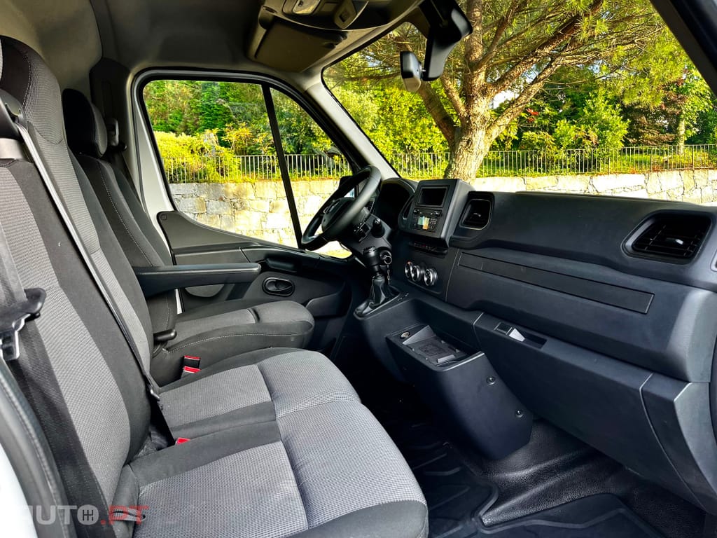 Renault Master 2.3 dCi L3H3 3.5T SS
