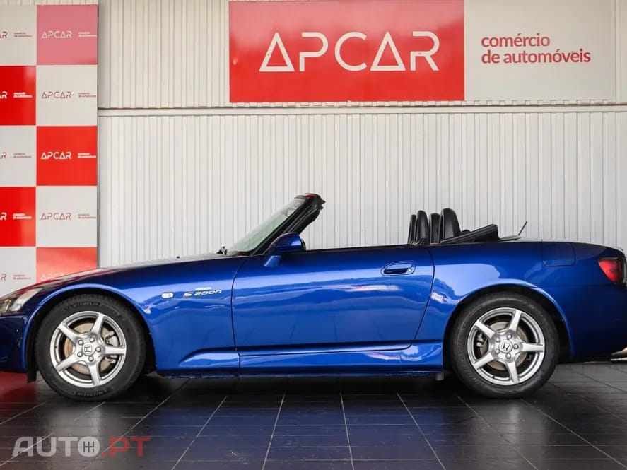 Honda S2000 Standard