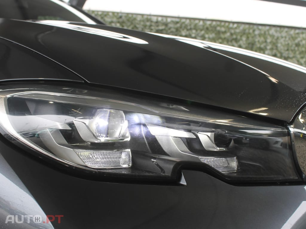 BMW 330 e Corporate Edition Auto