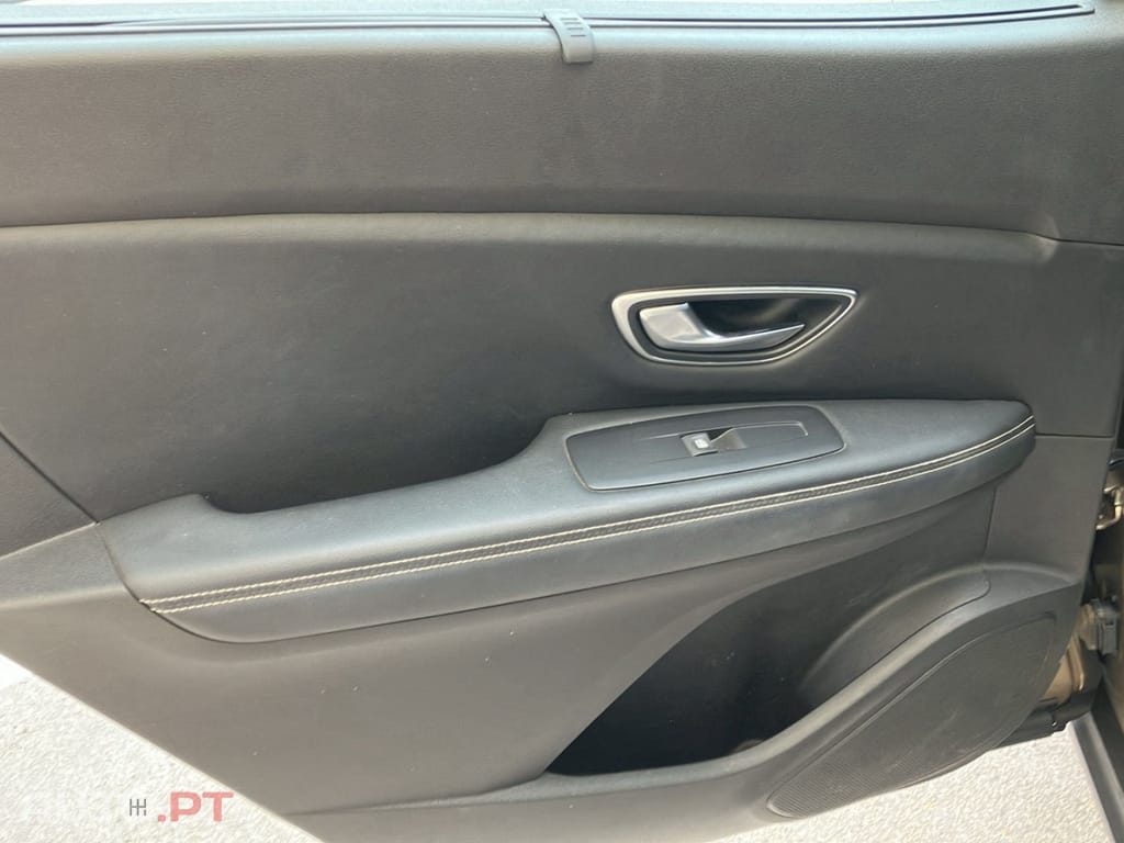 Renault Scénic 1.2 TCE Sport SS