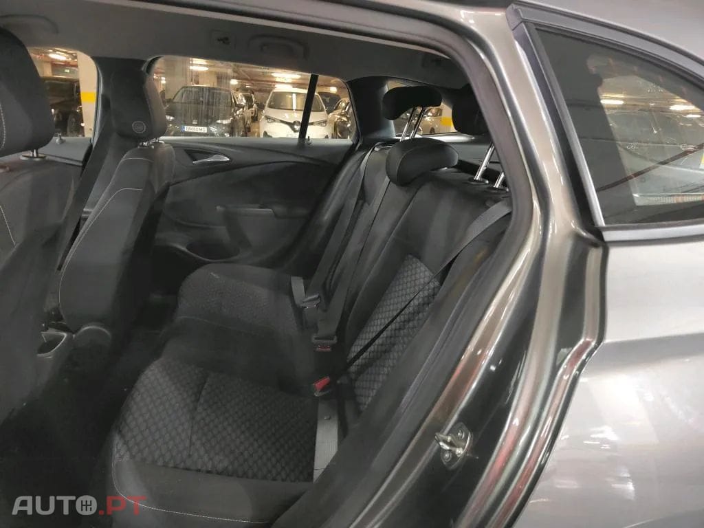 Opel Astra Sports Tourer 1.5 D Business Edition S/S