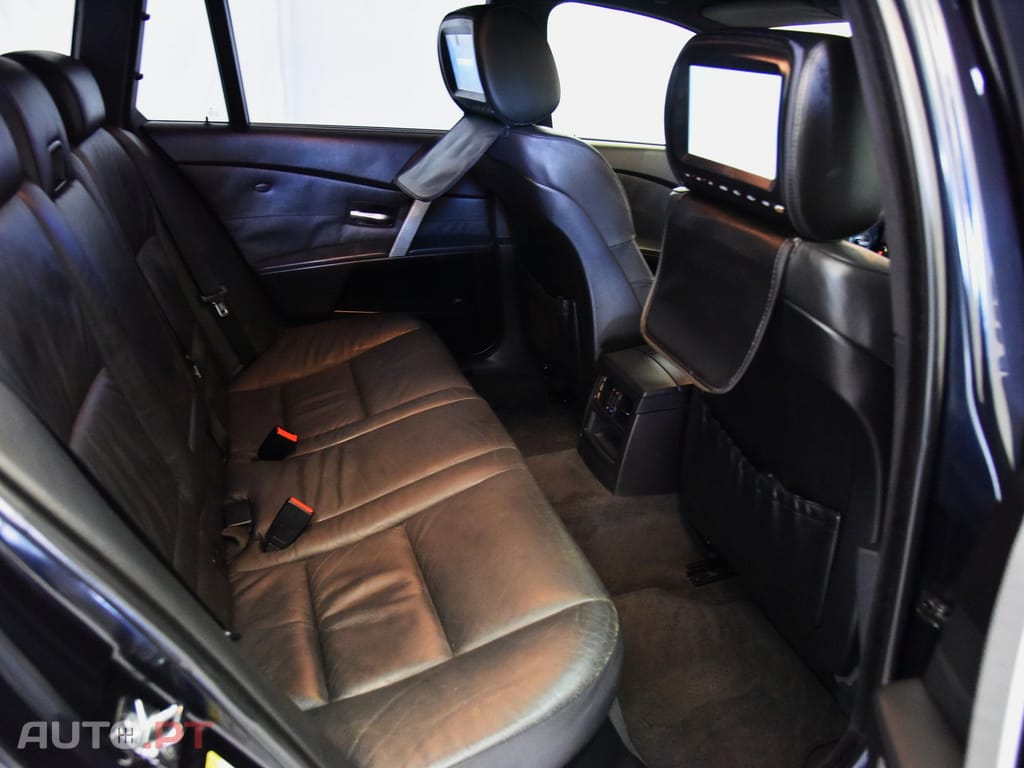 BMW 530 XdA Touring