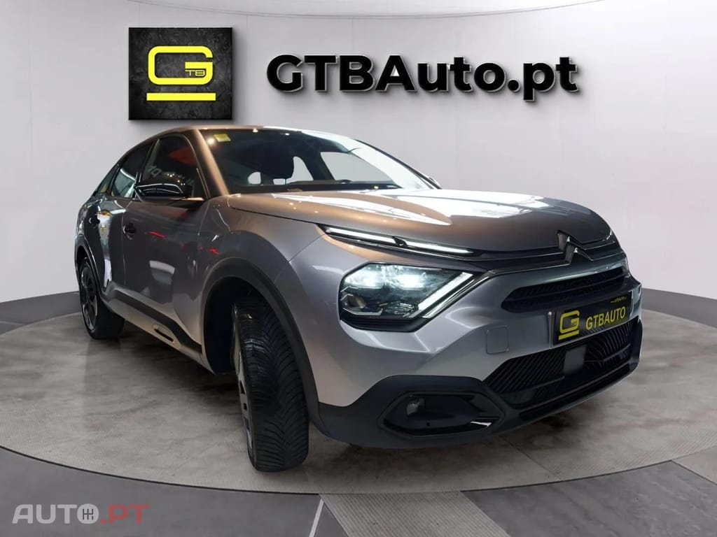 Citroen C4 1.2i Feel EAT8
