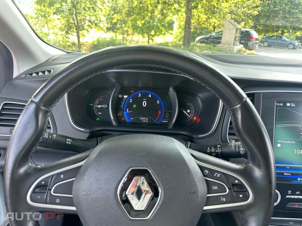 Renault Mégane 1.2 TCe GT Line EDC J18