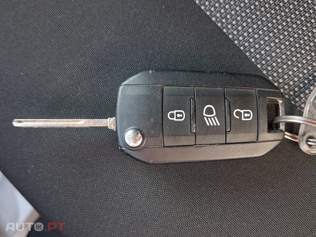 Peugeot Traveller 1.5 BlueHDi L3H1 Long